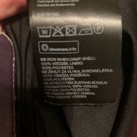 Comfortable Black & White Polkadot Maternity Dress - Picture 3 of 9